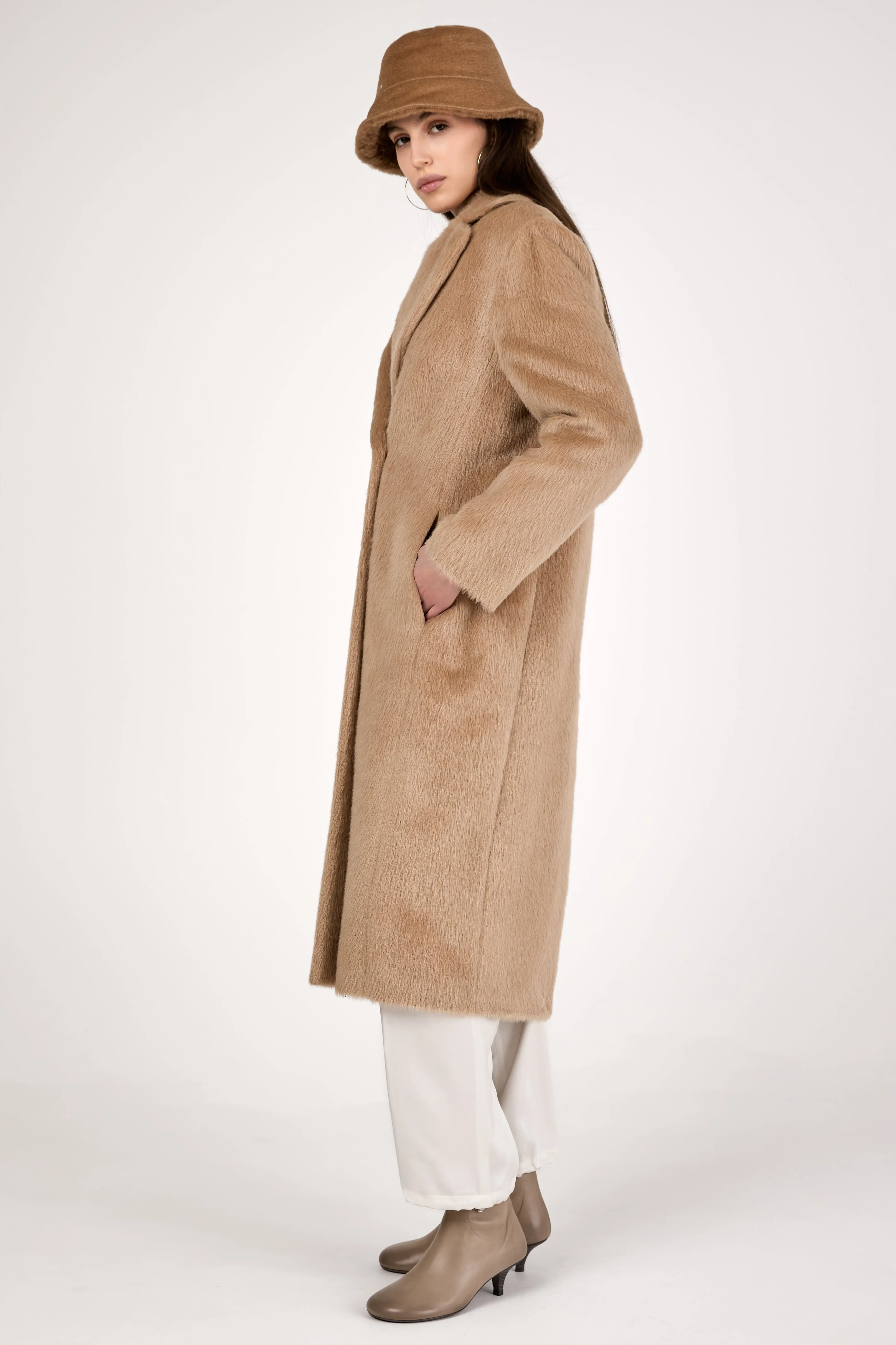 Alpaca Long Coat in Camel