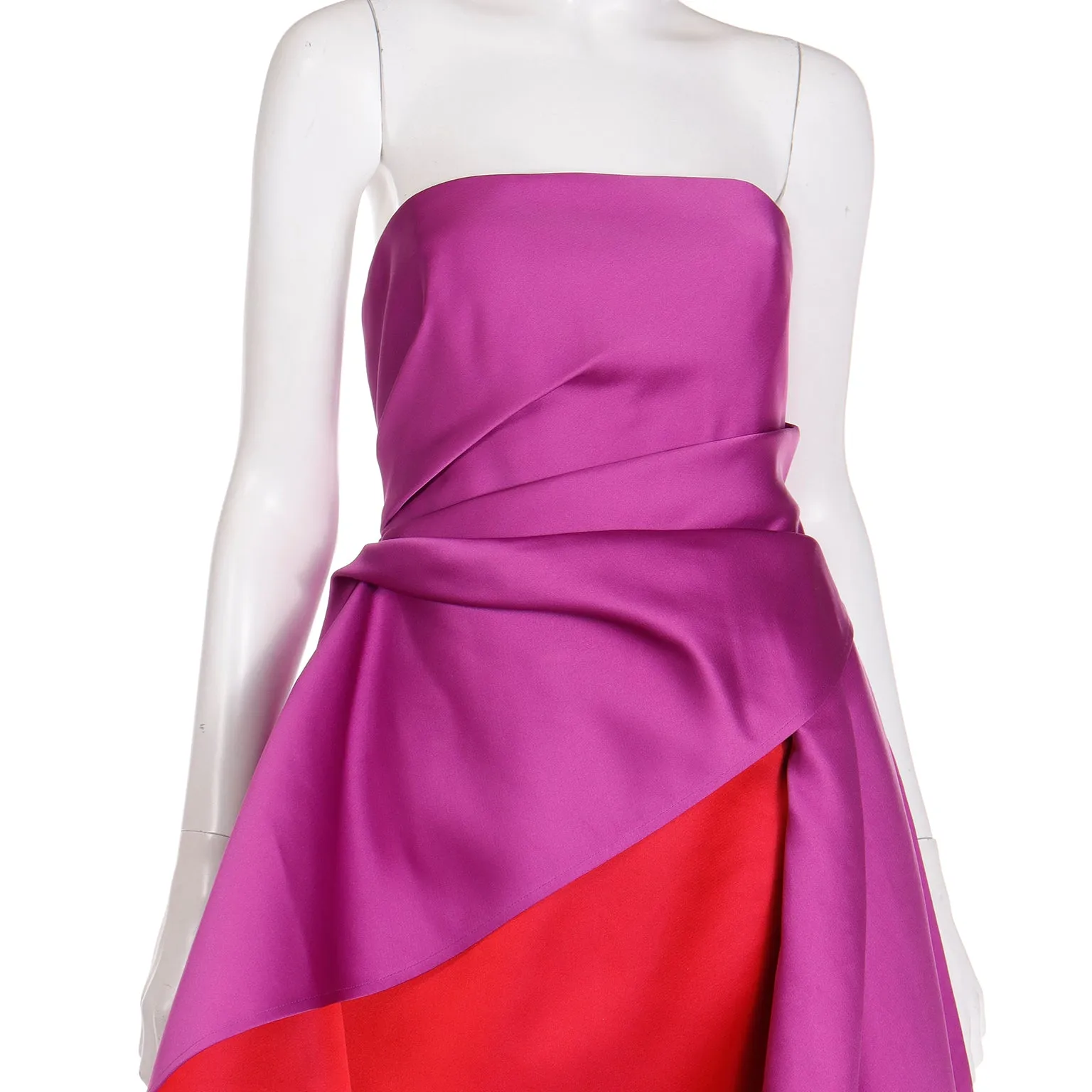 New 2022 Carolina Herrera Deadstock Strapless Red & Purple Evening Dress $5990