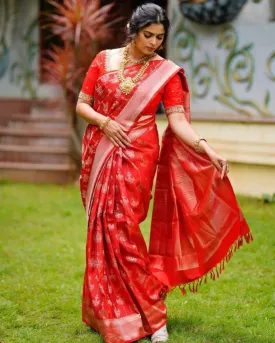 Red Lichi Silk Sarees With Jacquard Work