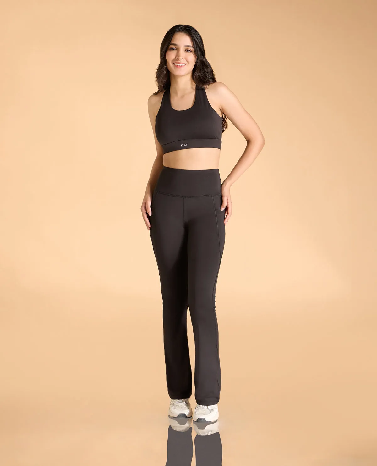 Women Stretchable Long Length Flared Pants Black